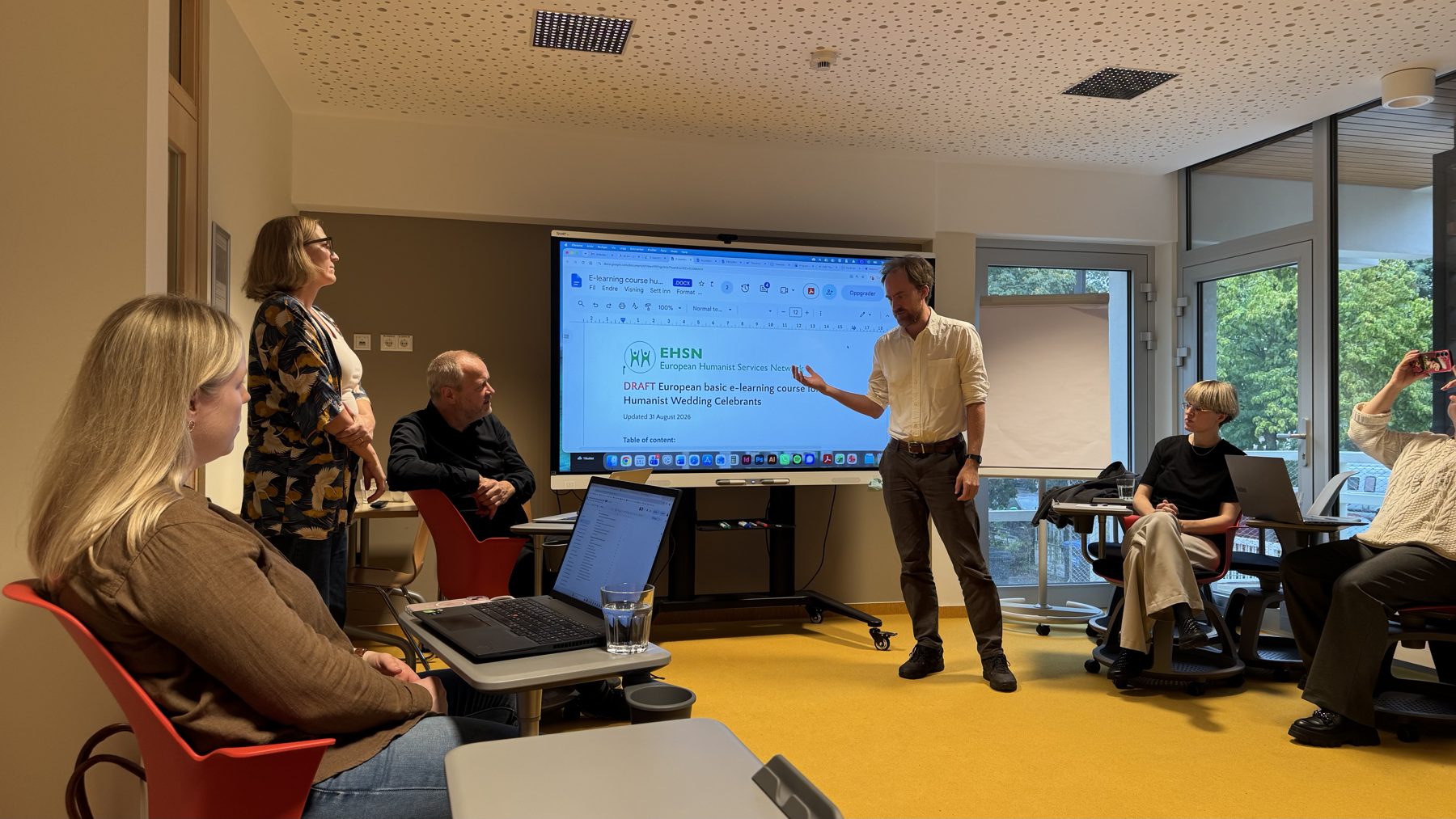 The draft European e-learning course for humanist wedding celebrants, presented in the ceremonies group.